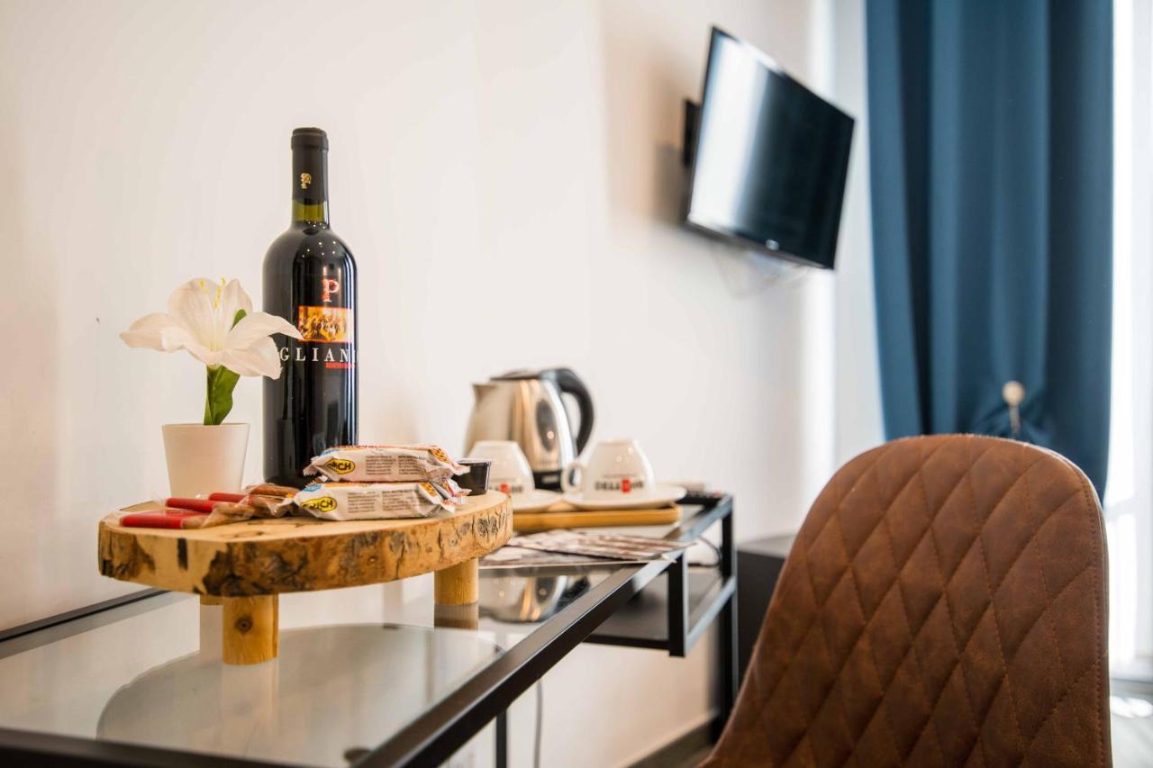Quattro Briganti Bed & Breakfast Salerno Luaran gambar
