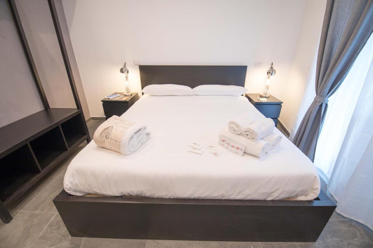 Quattro Briganti Bed & Breakfast Salerno Luaran gambar