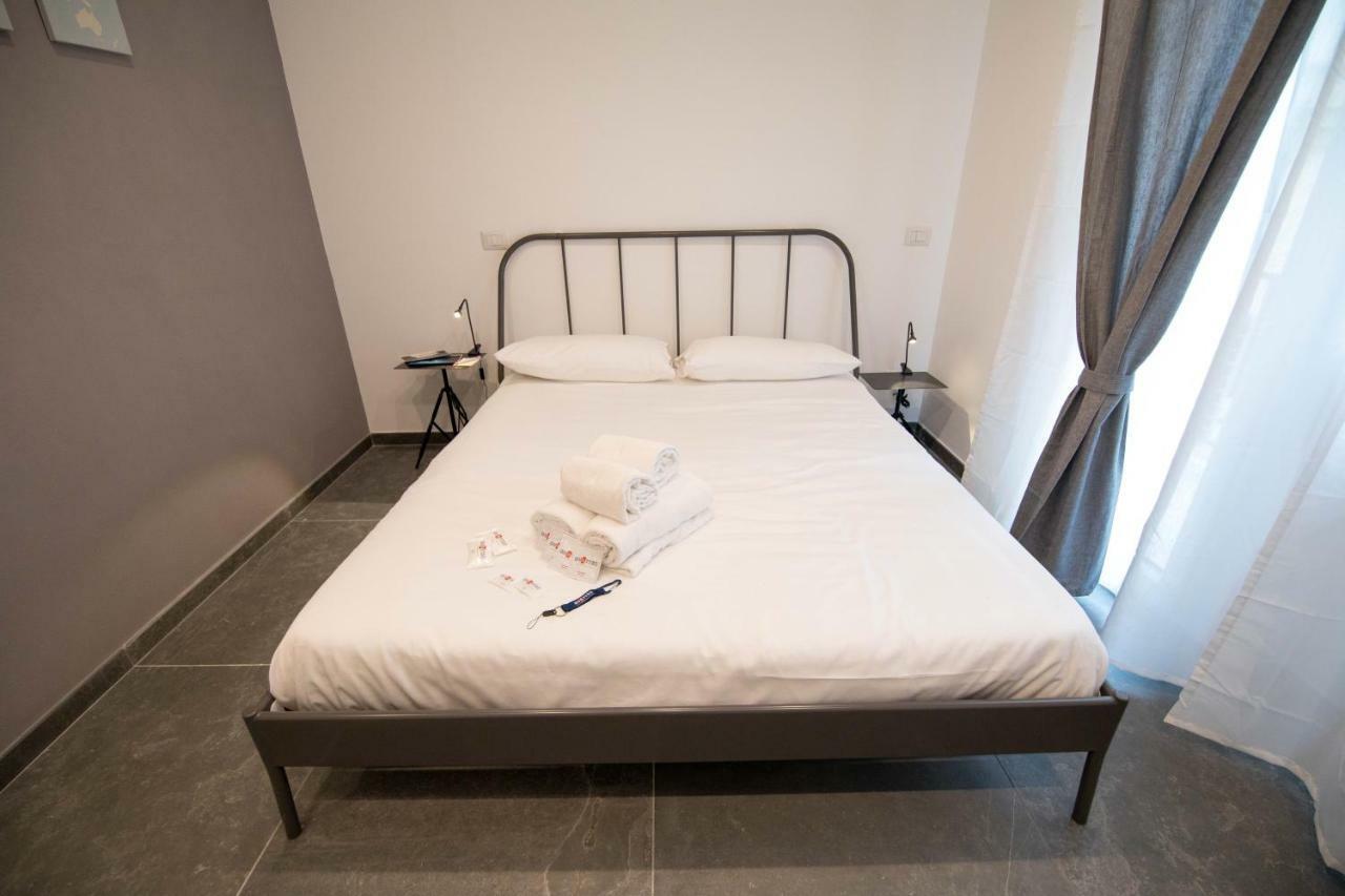 Quattro Briganti Bed & Breakfast Salerno Luaran gambar